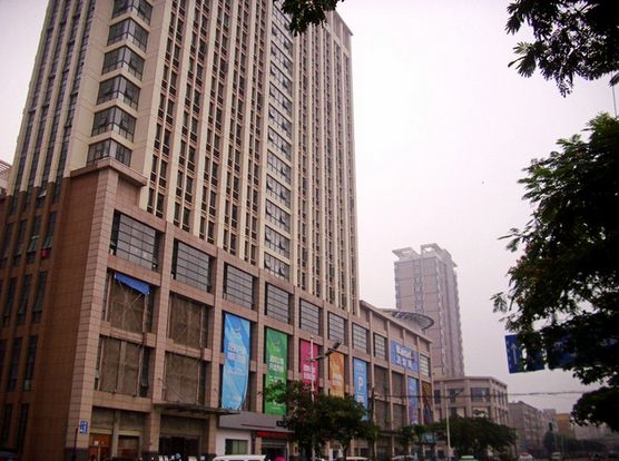 巢湖沃爾瑪購(gòu)物廣場(chǎng)